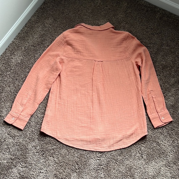 Long Sleeve Top - Picture 2 of 3